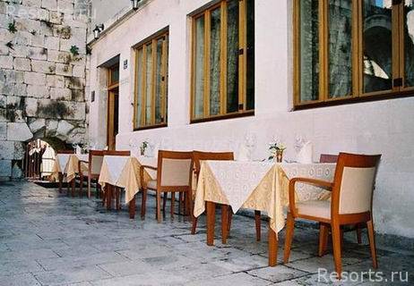 Peristil Hotel 5